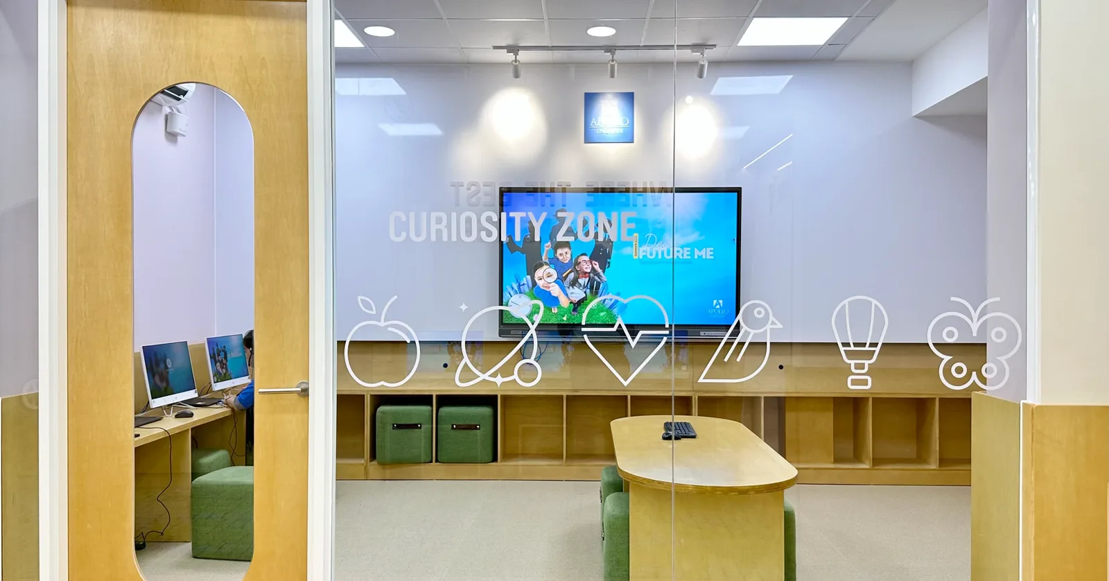 Phòng học Curiosity Zone tương tác hiện đại